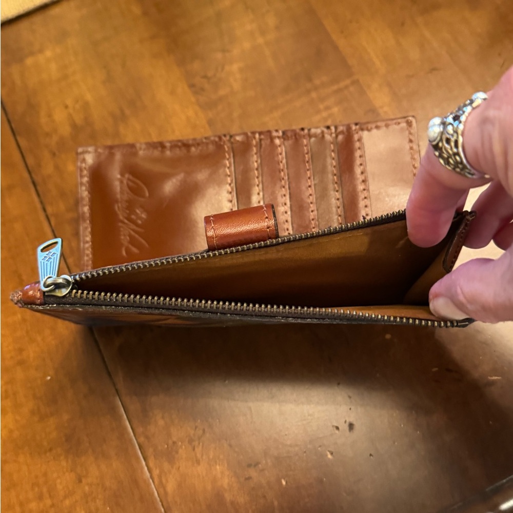 Patricia Nash Blue and Brown Floral Wallet - Picture 6 of 7